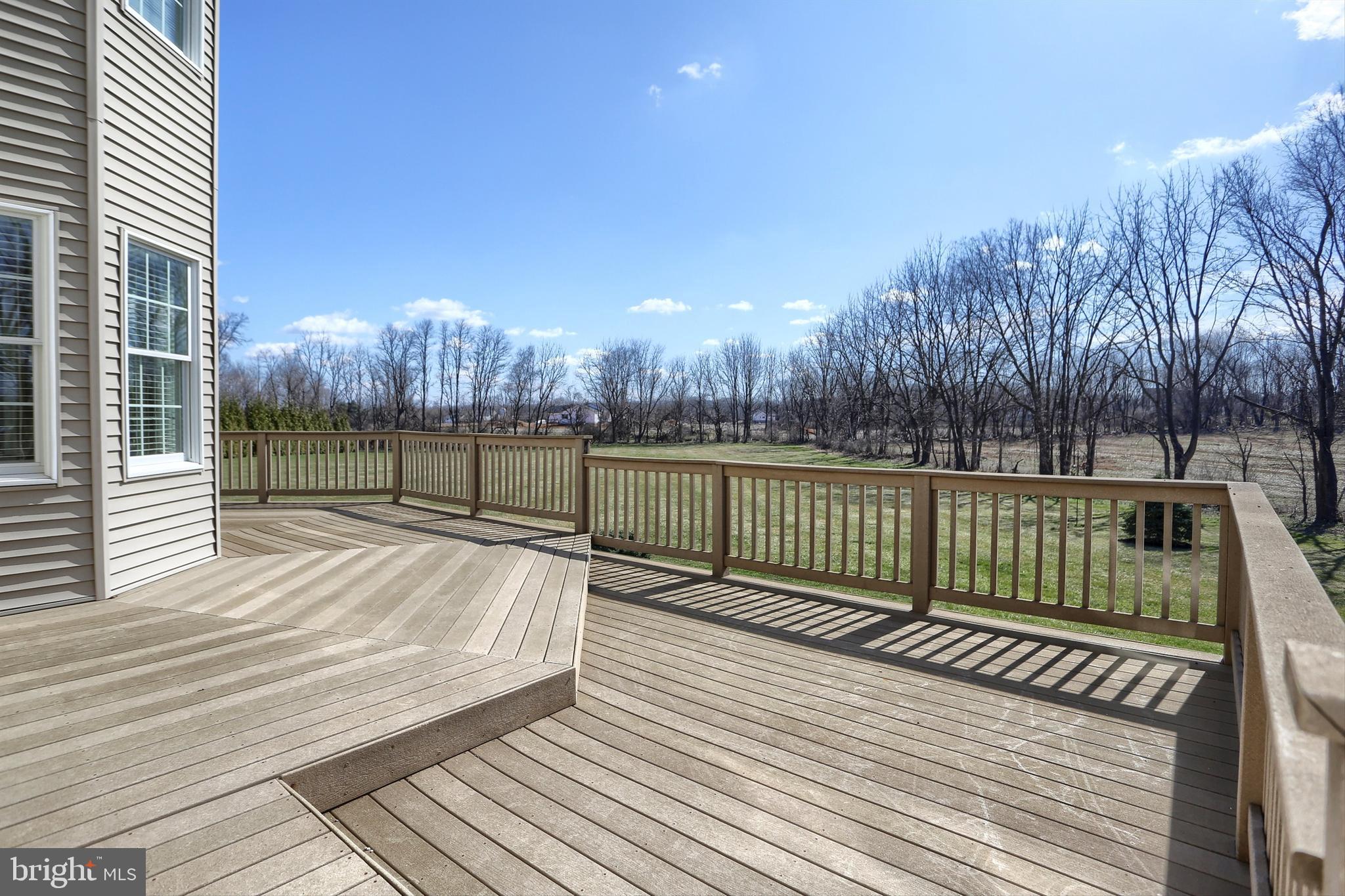 16 Ridge Drive Carlisle, PA 17015 - Photo 9 of 42 Gallery Image 9