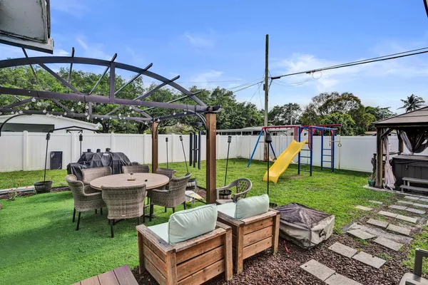 $505,000 | 5131 Southwest 92nd Terrace, Cooper City, FL 33328