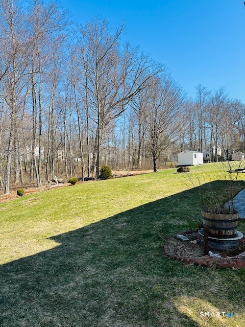 173 Cynrose Place Meriden, CT 06451 - Photo 8 of 37