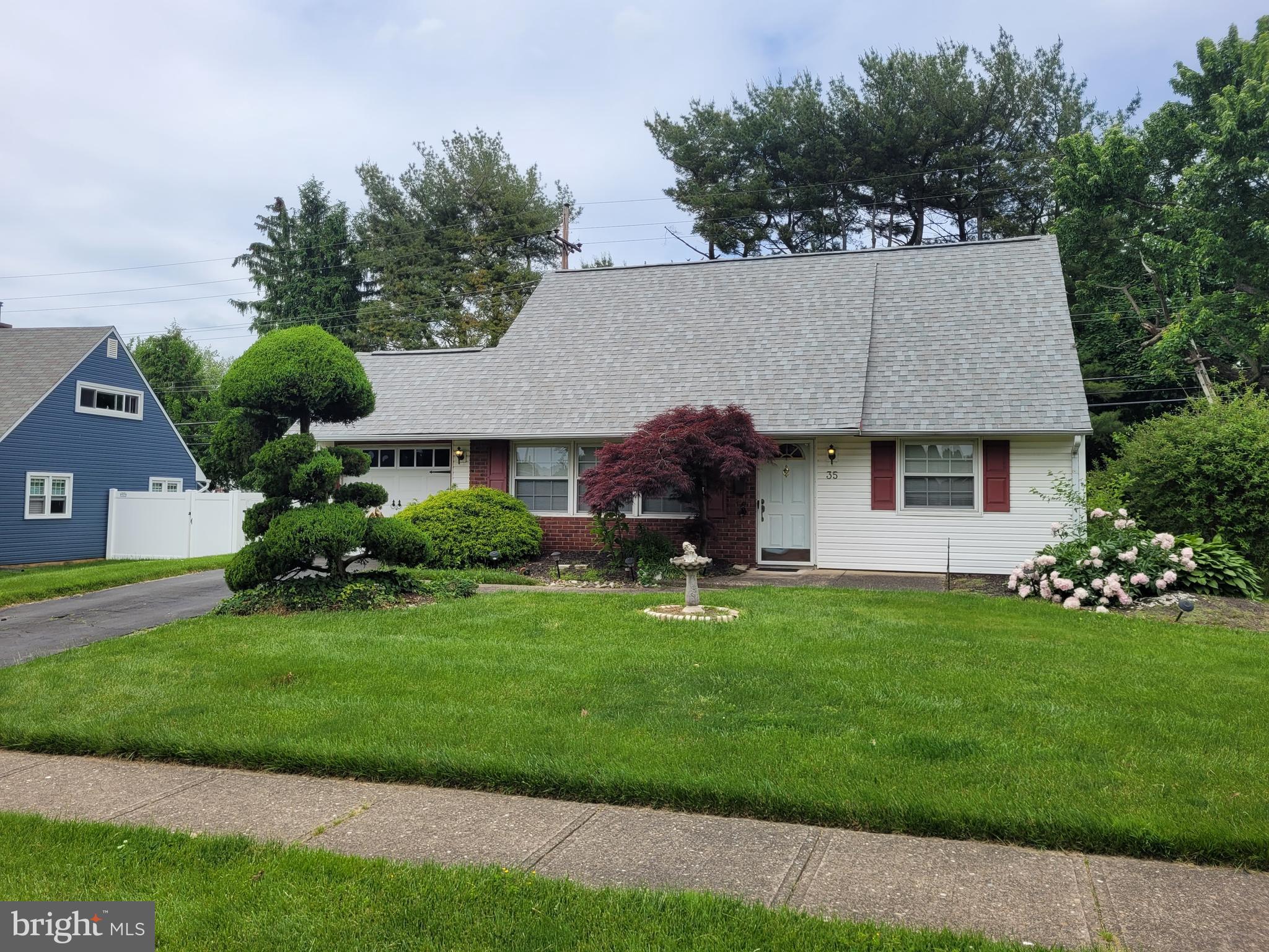35 Upland Road Levittown, PA 19056 - Photo 1 of 14 Gallery Image 1