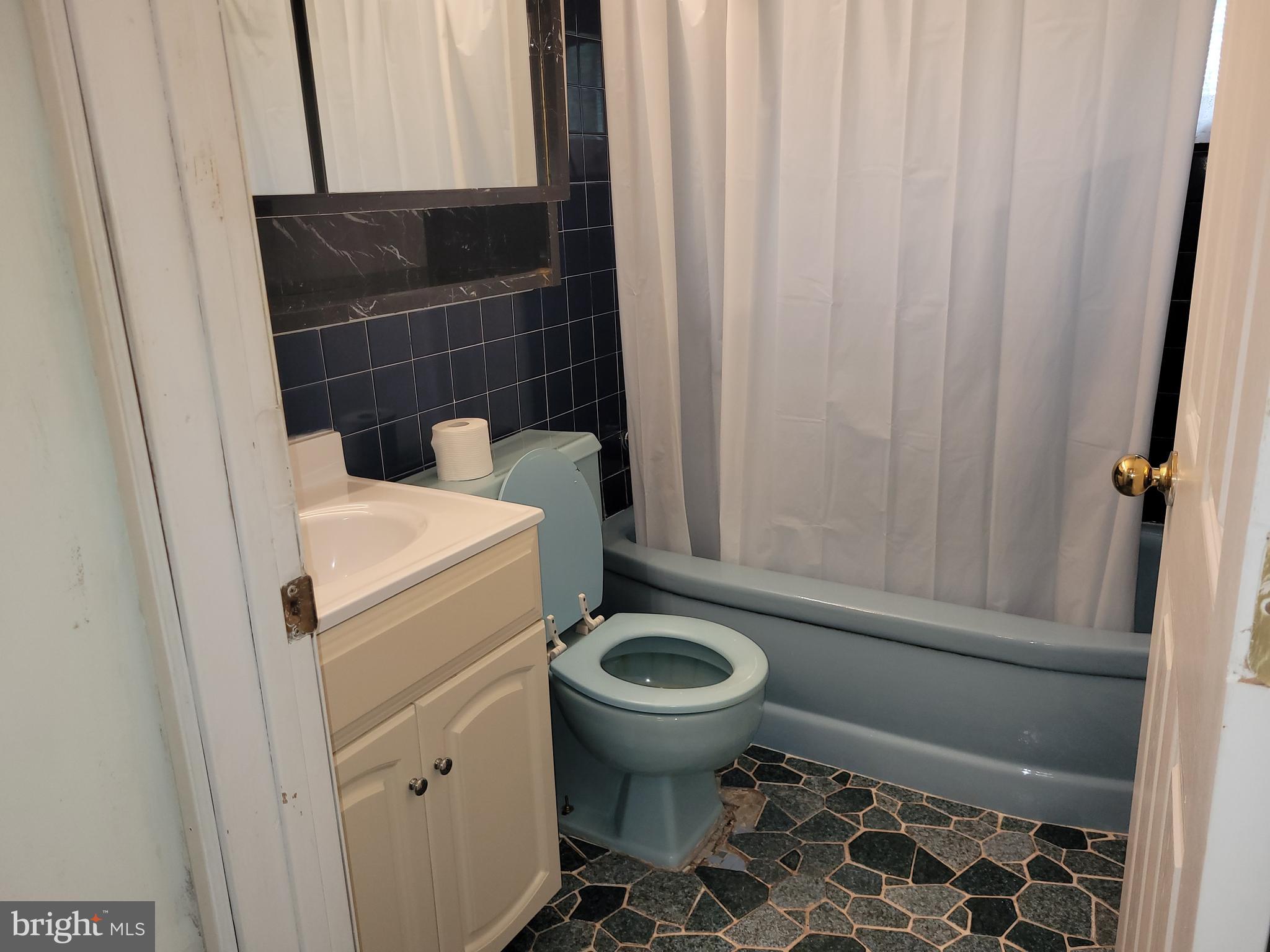 35 Upland Road Levittown, PA 19056 - Photo 6 of 14 Bathroom