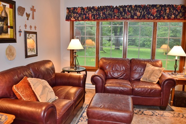 31 High Meadow Road Agawam, MA 01030 - Photo 10 of 27 Gallery Image 10