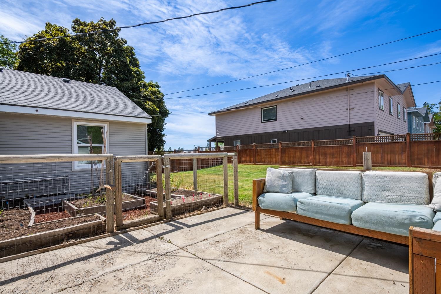 306 West 3rd Street Cheney, WA 99004 - Photo 35 of 50