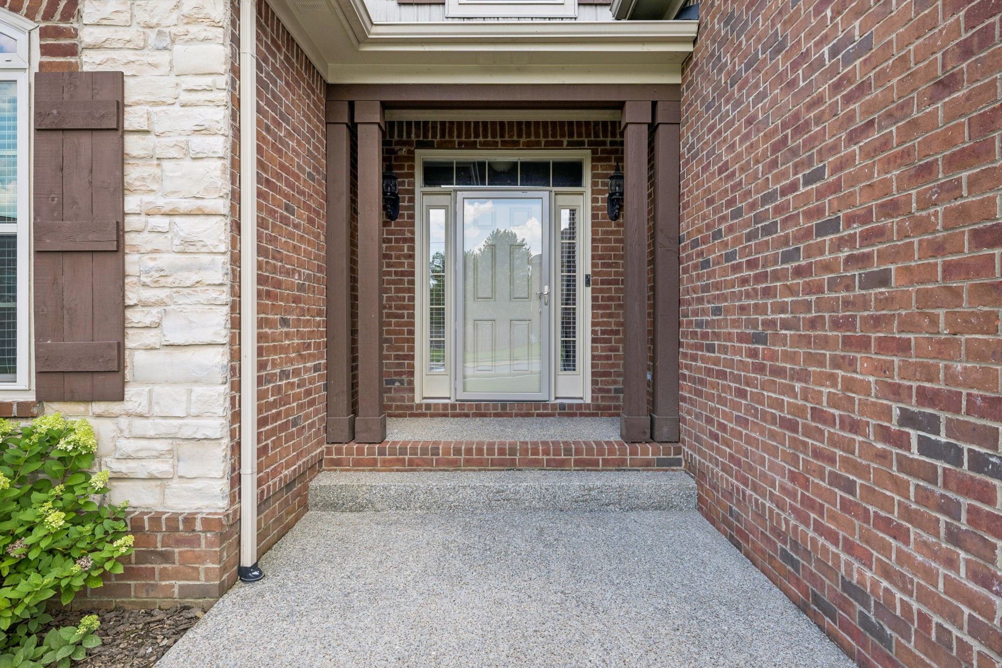 8005 Ragusa Circle Spring Hill, TN 37174 - Photo 4 of 63 Gallery Image 4