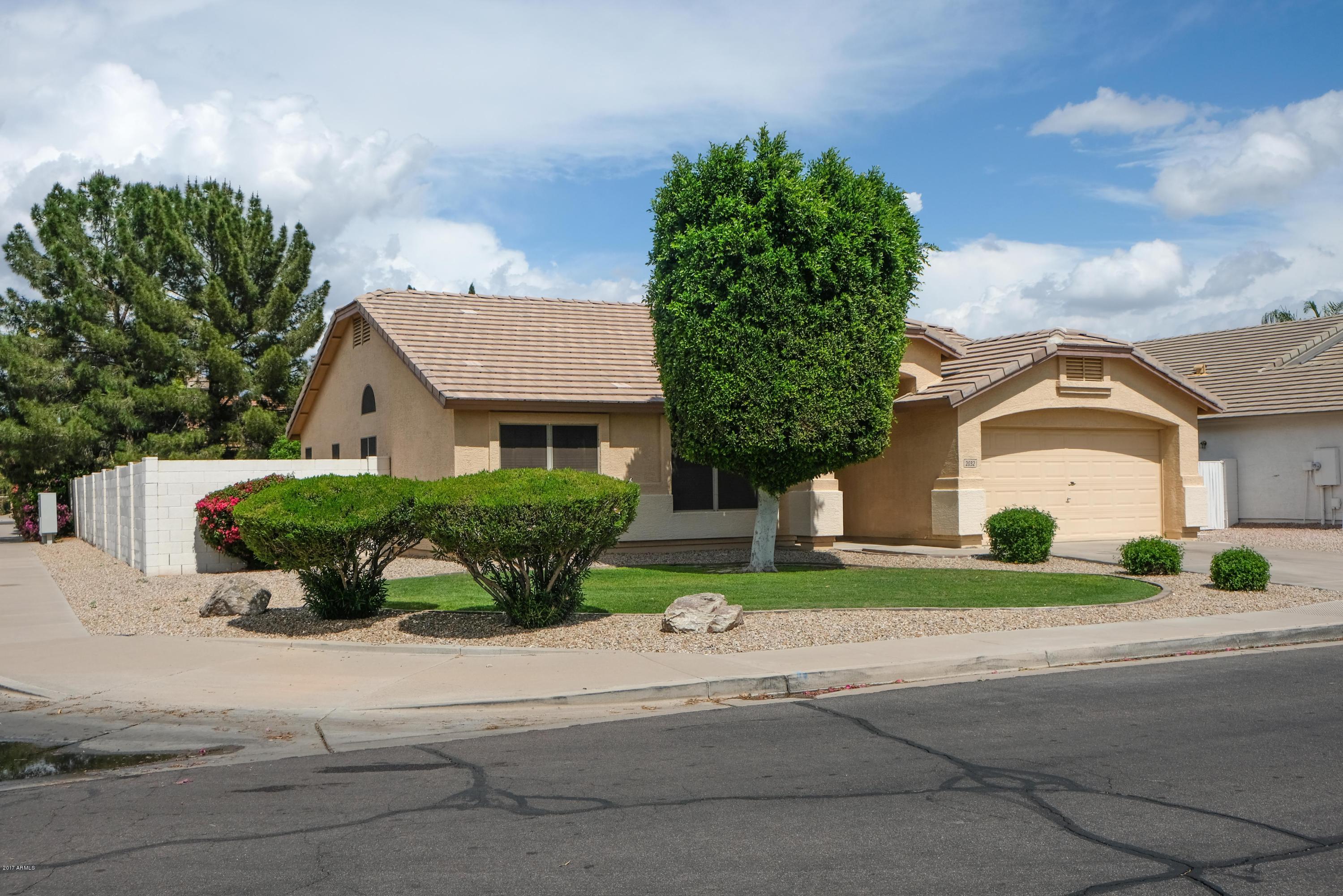 2032 East Willow Wick Road Gilbert, AZ 85296 - Photo 2 of 19 Willow Wick-4
