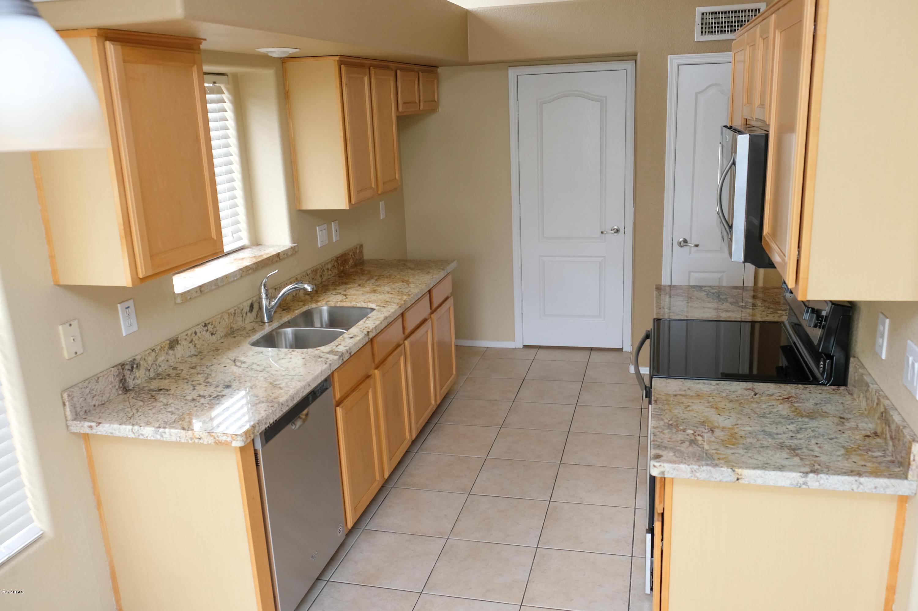 2032 East Willow Wick Road Gilbert, AZ 85296 - Photo 6 of 19 Willow Wick-22