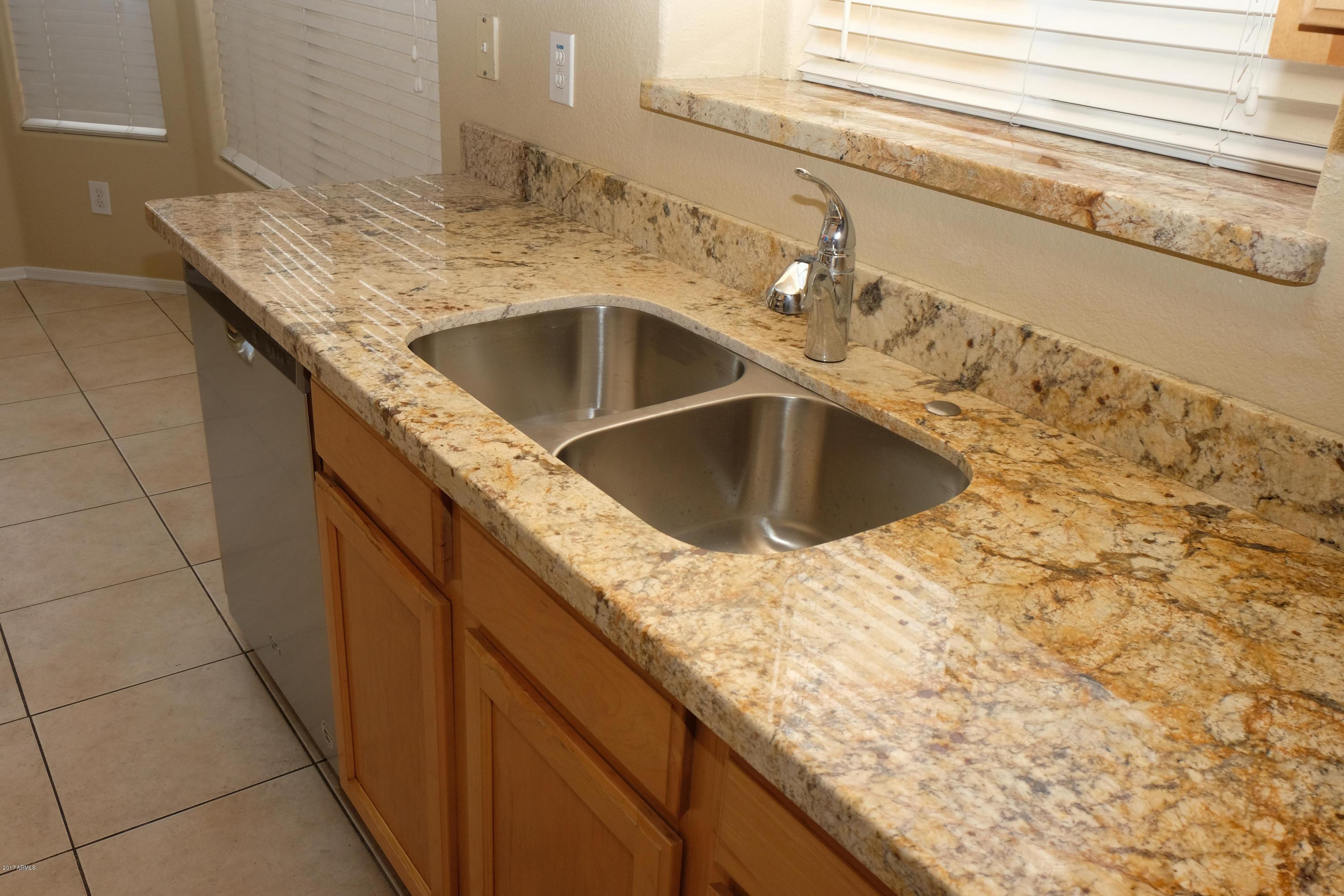 2032 East Willow Wick Road Gilbert, AZ 85296 - Photo 9 of 19 Willow Wick-30
