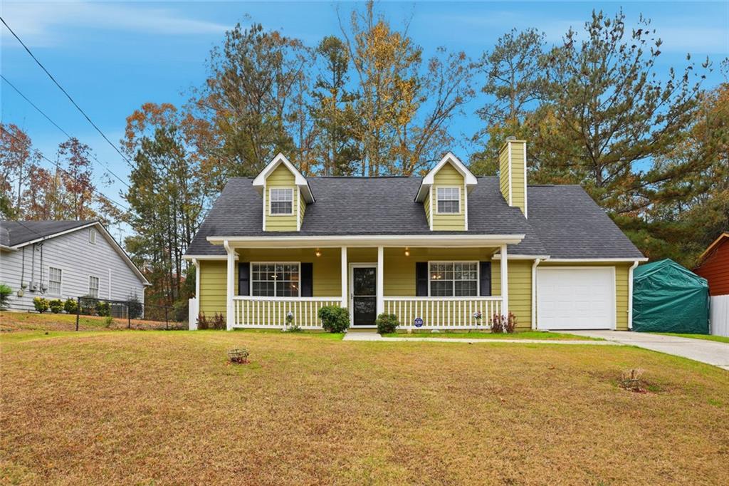 2993 Oakvale Heights Decatur, GA 30034 - Photo 1 of 1 front view of a house with a yard