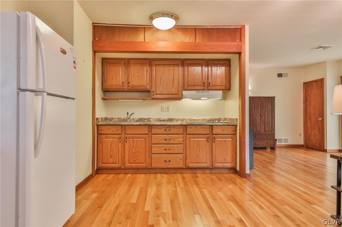 390 Wedgewood Road Bethlehem, PA 18017 - Photo 41 of 48 2nd Kitchen/ In-Law Suite
