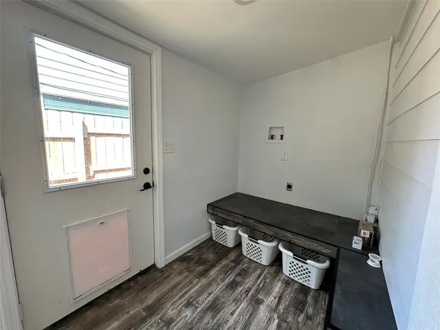 $379,000 | 195 Lakeside Drive, Zavalla, TX 75980