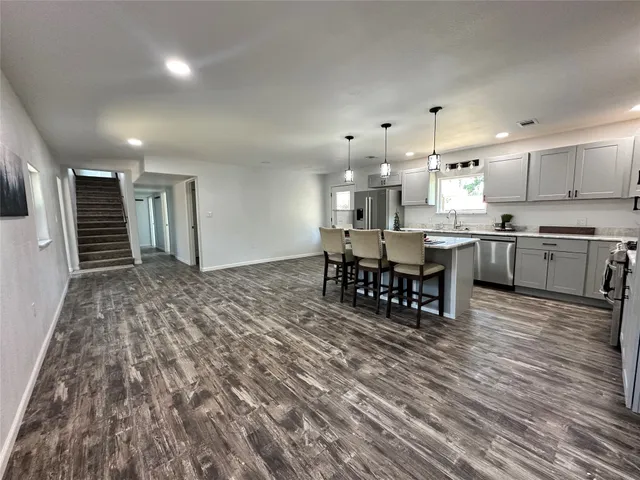 $379,000 | 195 Lakeside Drive, Zavalla, TX 75980