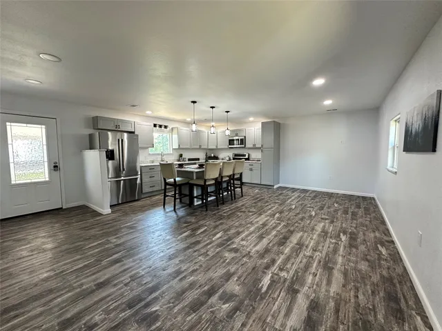 $379,000 | 195 Lakeside Drive, Zavalla, TX 75980