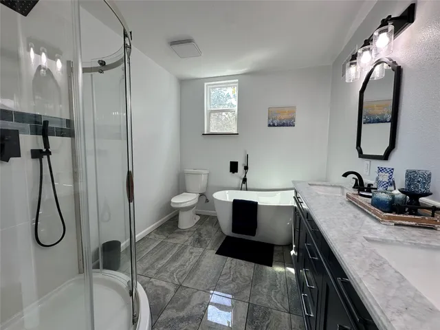 $379,000 | 195 Lakeside Drive, Zavalla, TX 75980