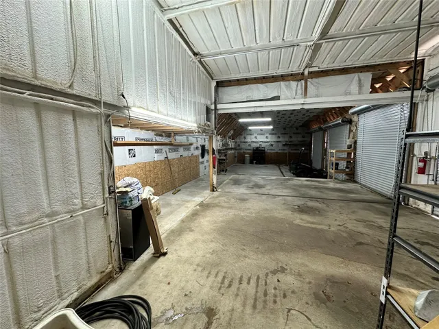 $379,000 | 195 Lakeside Drive, Zavalla, TX 75980