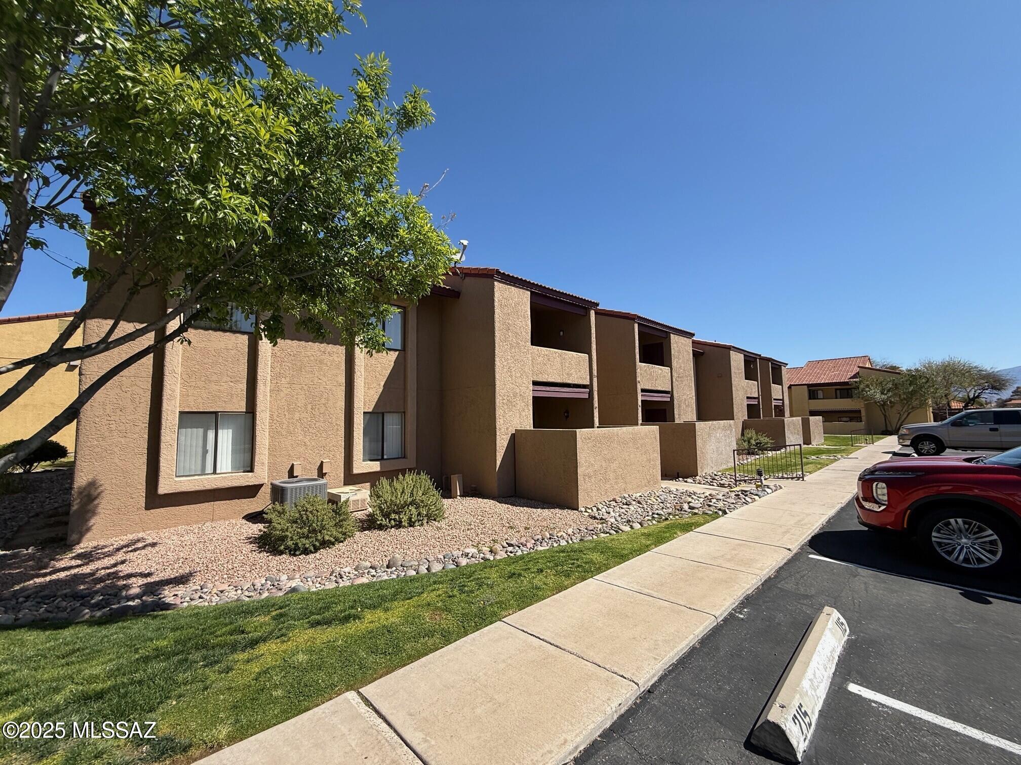 2172 North Pantano Road, Unit 218 Tucson, AZ 85715 - Photo 18 of 21 Gallery Image 18