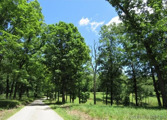 $285,790 | 4 Timber Ridge, Barnett, MO 65011