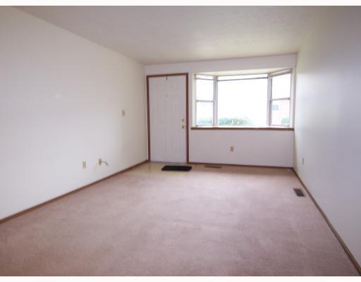 4530 Ridgewood Road East, Unit 4530 Springfield, OH 45503 - Photo 4 of 8