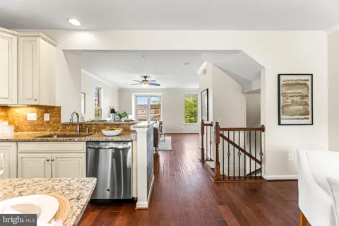 $415,000 | 840 Oldham Street, Baltimore, MD 21224