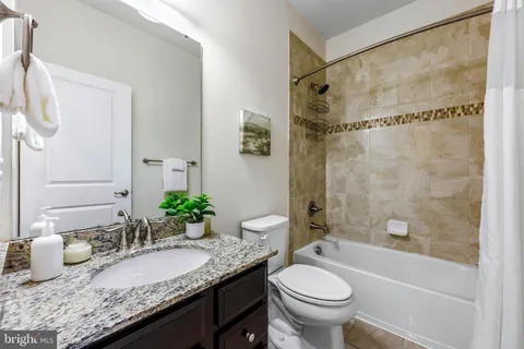 $415,000 | 840 Oldham Street, Baltimore, MD 21224