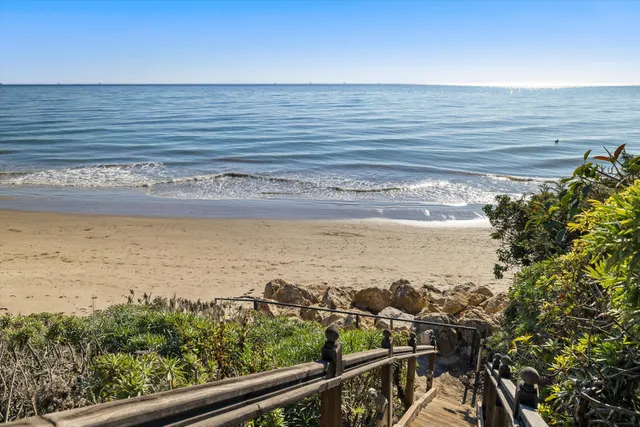 a view of a ocean view