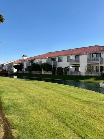 $2,100 | 43376 Cook Street, Unit 87, Palm Desert, CA 92211