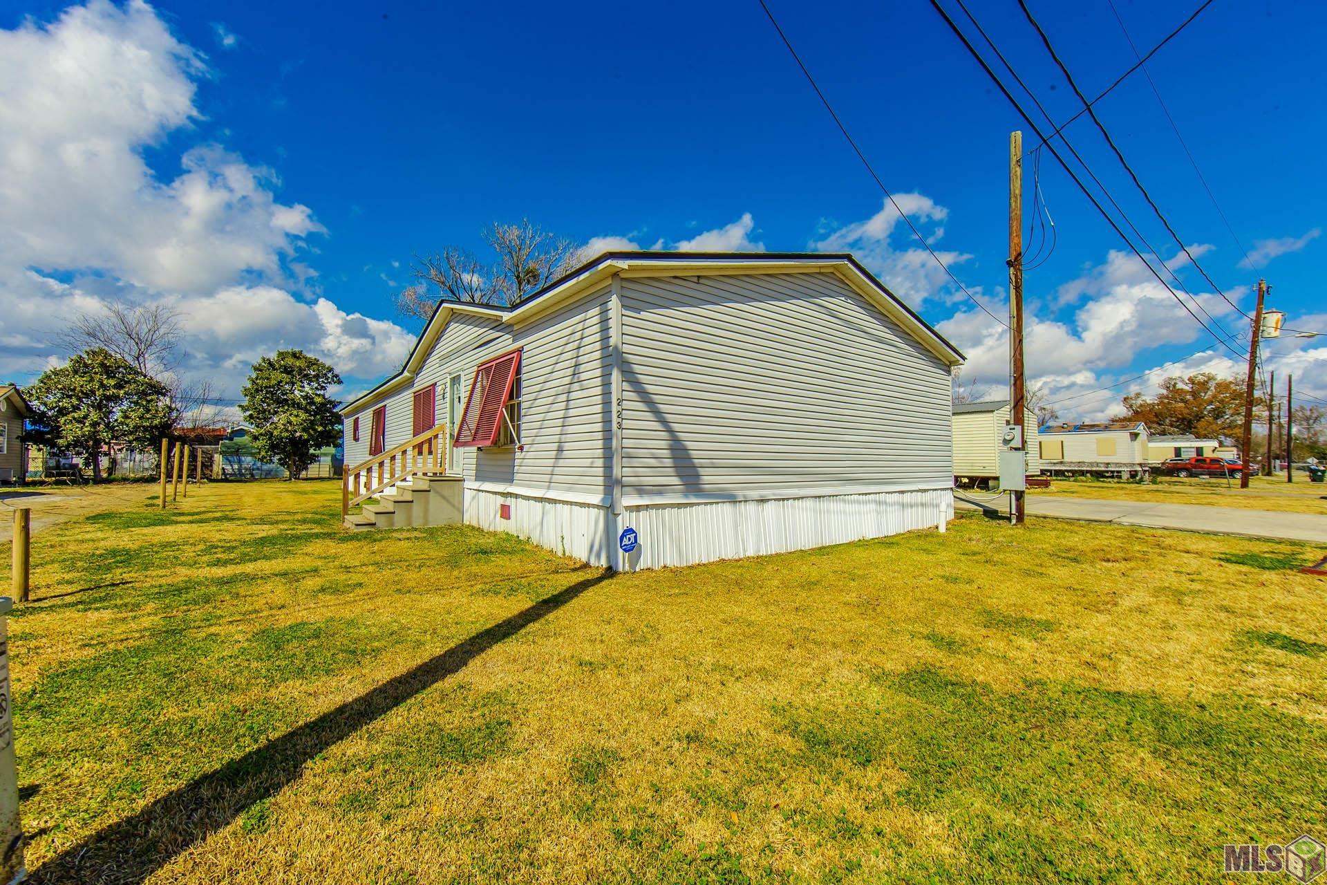 223 Peters Street Houma, LA 70363 - Photo 2 of 17