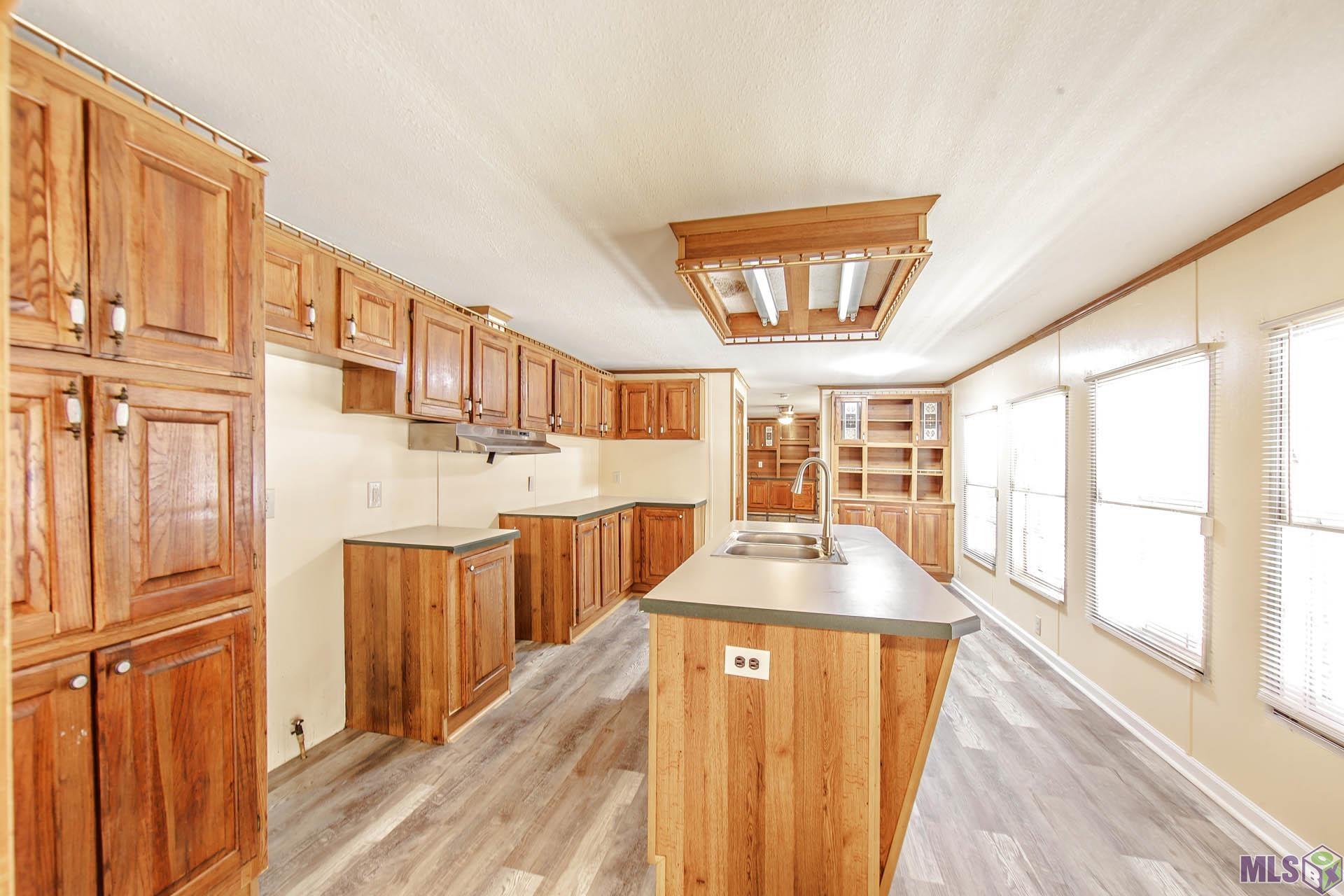 223 Peters Street Houma, LA 70363 - Photo 8 of 17