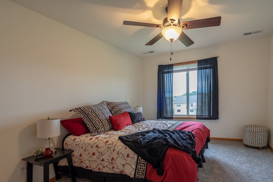 3727 Stoney Point Road Southwest Cedar Rapids, IA 52404 - Photo 19 of 25 Gallery Image 19