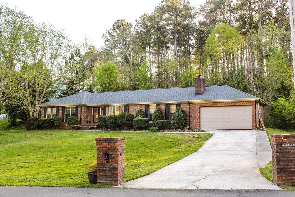 110 Pinewood Way Dalton, GA 30721 - Photo 3 of 25 Gallery Image 3