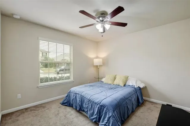 $2,350 | 372 Still Hollow Creek, Buda, TX 78610