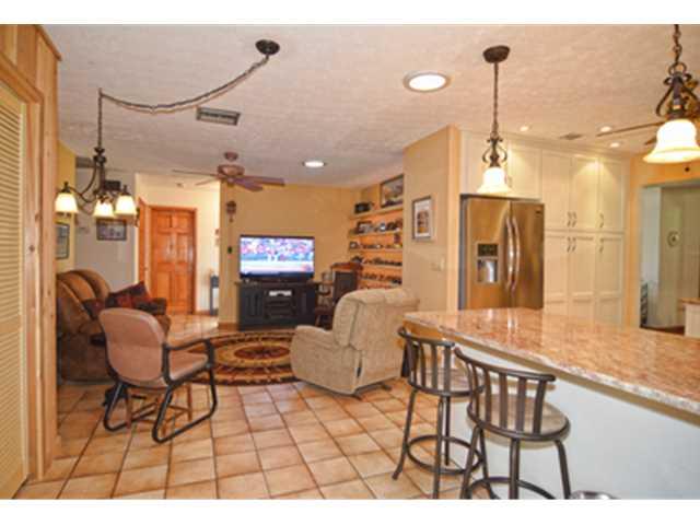 8904 Southwest Cherry Lane Stuart, FL 34997 - Photo 13 of 25 Gallery Image 13