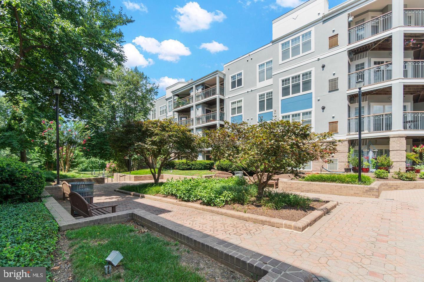 5573 Seminary Road, Unit 309 Falls Church, VA 22041 - Photo 1 of 1