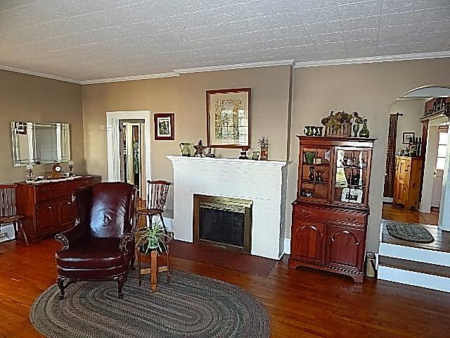 3722 Keagy Road Roanoke, VA 24018 - Photo 5 of 50 Living Room