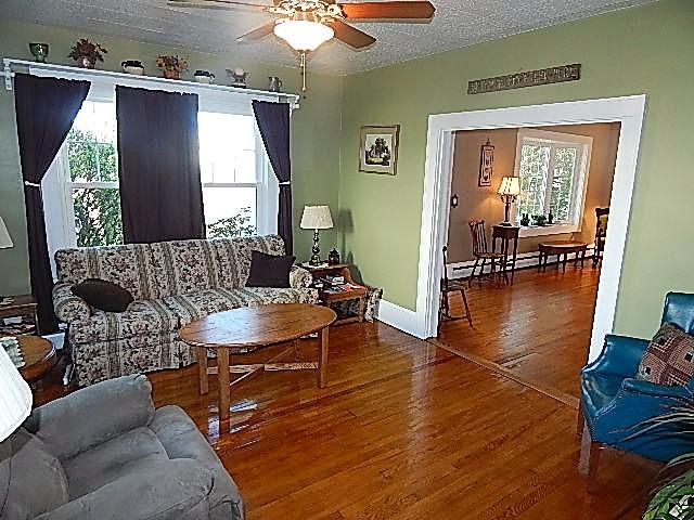 3722 Keagy Road Roanoke, VA 24018 - Photo 9 of 50 DSCN3108 (2)