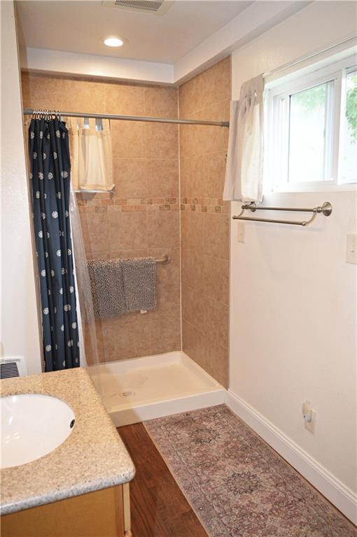 323 Broad Street Butler, PA 16001 - Photo 12 of 24 Gallery Image 12