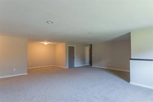 $347,400 | 2592 New Spg Court, Derby, KS 67037