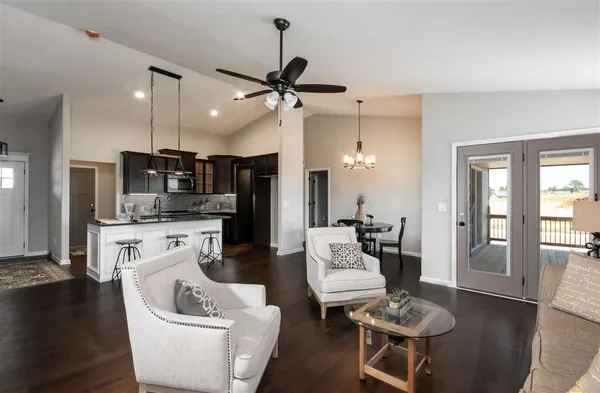 $347,400 | 2592 New Spg Court, Derby, KS 67037