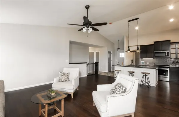 $347,400 | 2592 New Spg Court, Derby, KS 67037