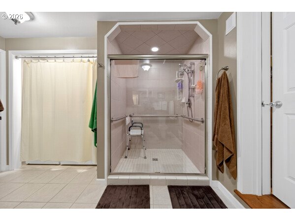 63697 Isthmus Heights Road Coos Bay, OR 97420 - Photo 21 of 45 Primary Bedroom