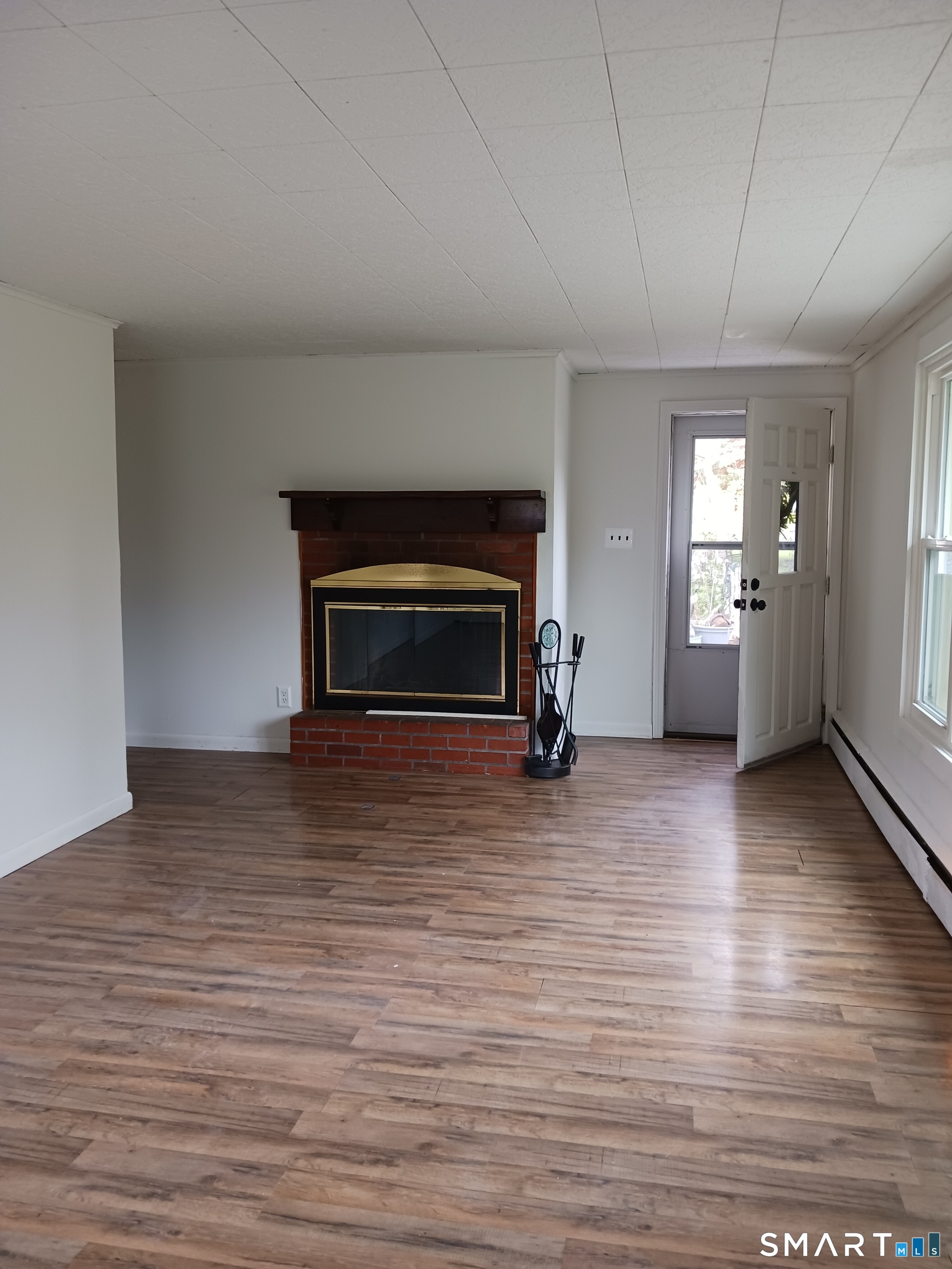 3 Vinegar Hill Road Ledyard, CT 06335 - Photo 4 of 14