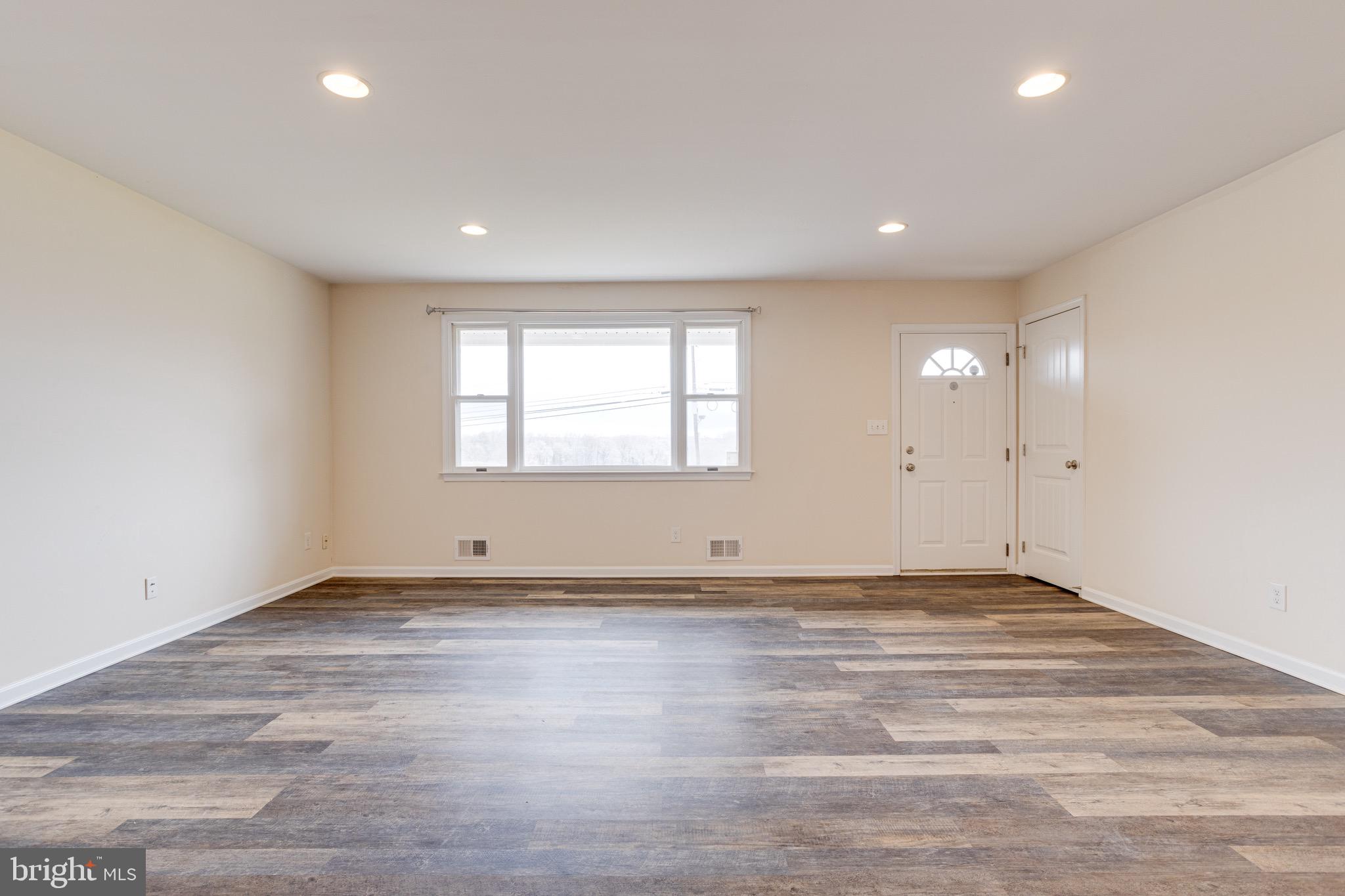 1706 Oakmont Road Fallston, MD 21047 - Photo 8 of 68