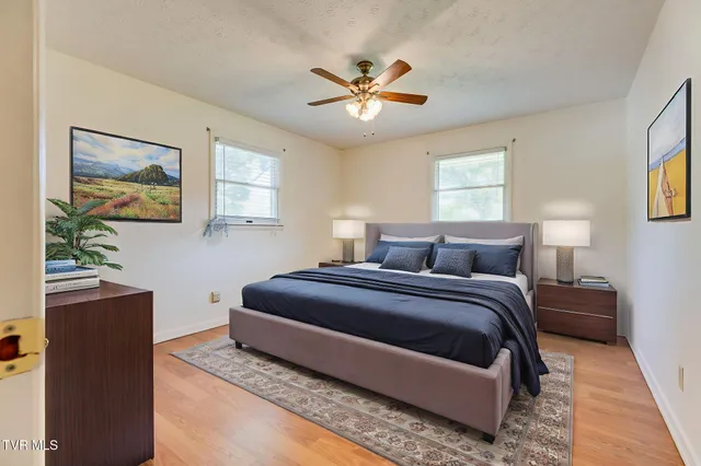 $275,000 | 907 Ithaca Street, Mount Carmel, TN 37645