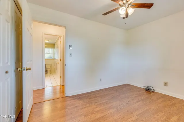 $275,000 | 907 Ithaca Street, Mount Carmel, TN 37645