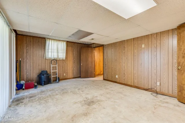 $275,000 | 907 Ithaca Street, Mount Carmel, TN 37645