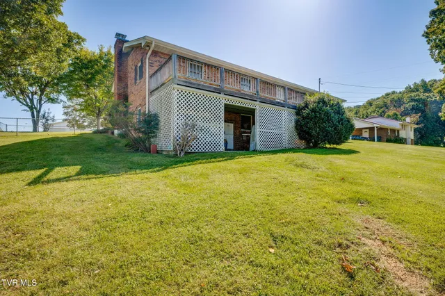 $275,000 | 907 Ithaca Street, Mount Carmel, TN 37645