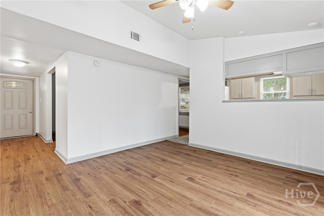 612 Northbrook Road Savannah, GA 31419 - Photo 10 of 31