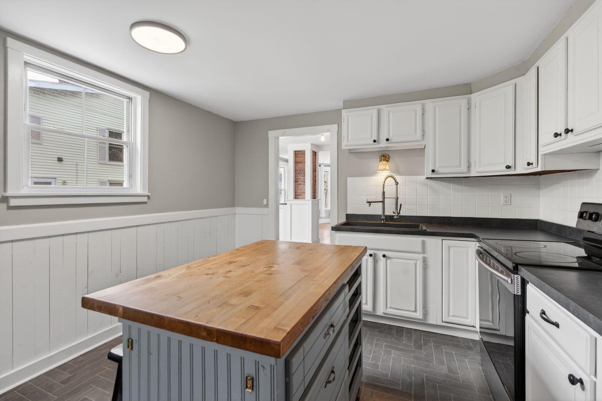 20 Giles Street Westbrook, ME 04092 - Photo 11 of 55 Unit 2 - Kitchen