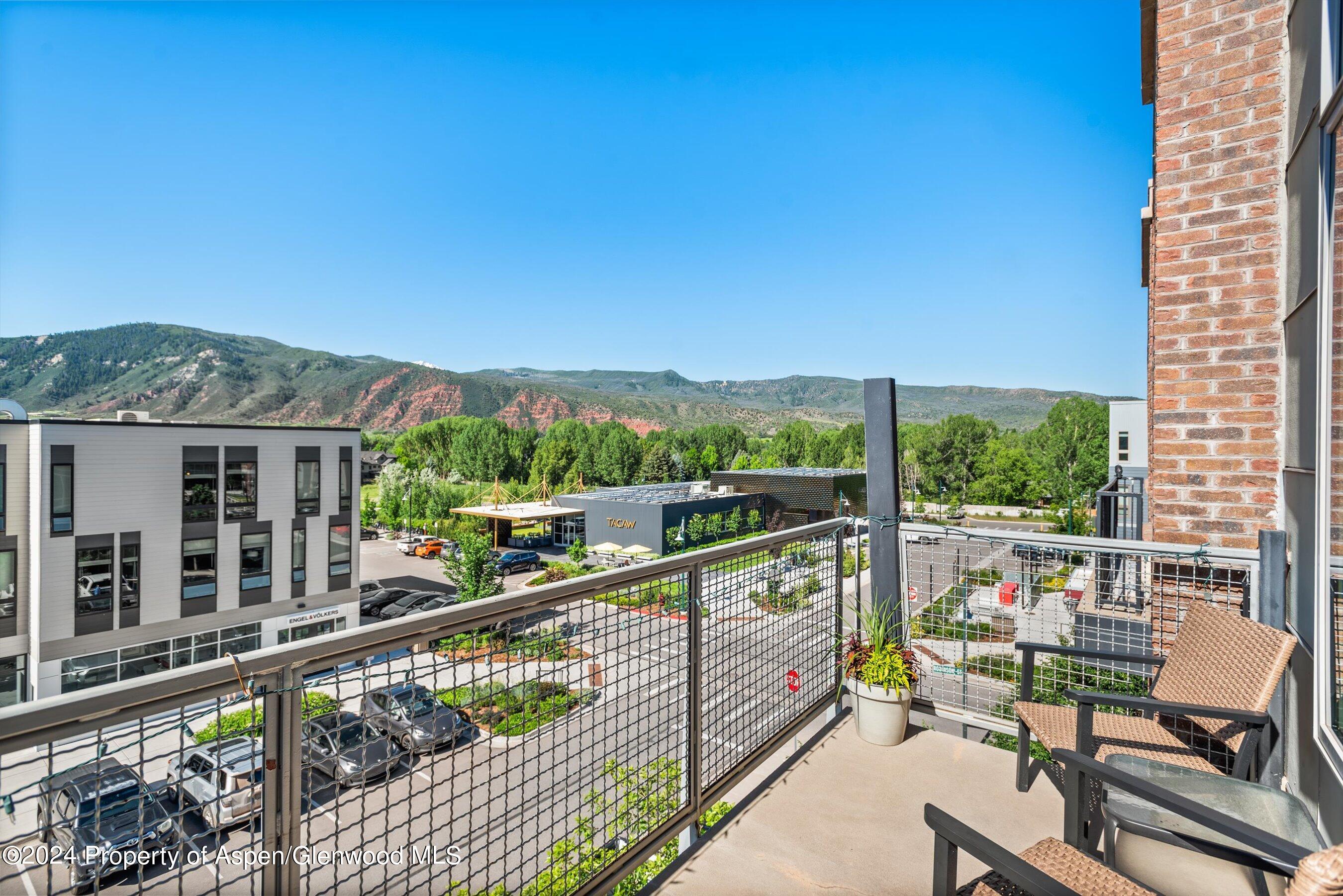 361 Robinson Street, Unit 336 Basalt, CO 81621 - Photo 11 of 16 02-361Robinson336_240612002