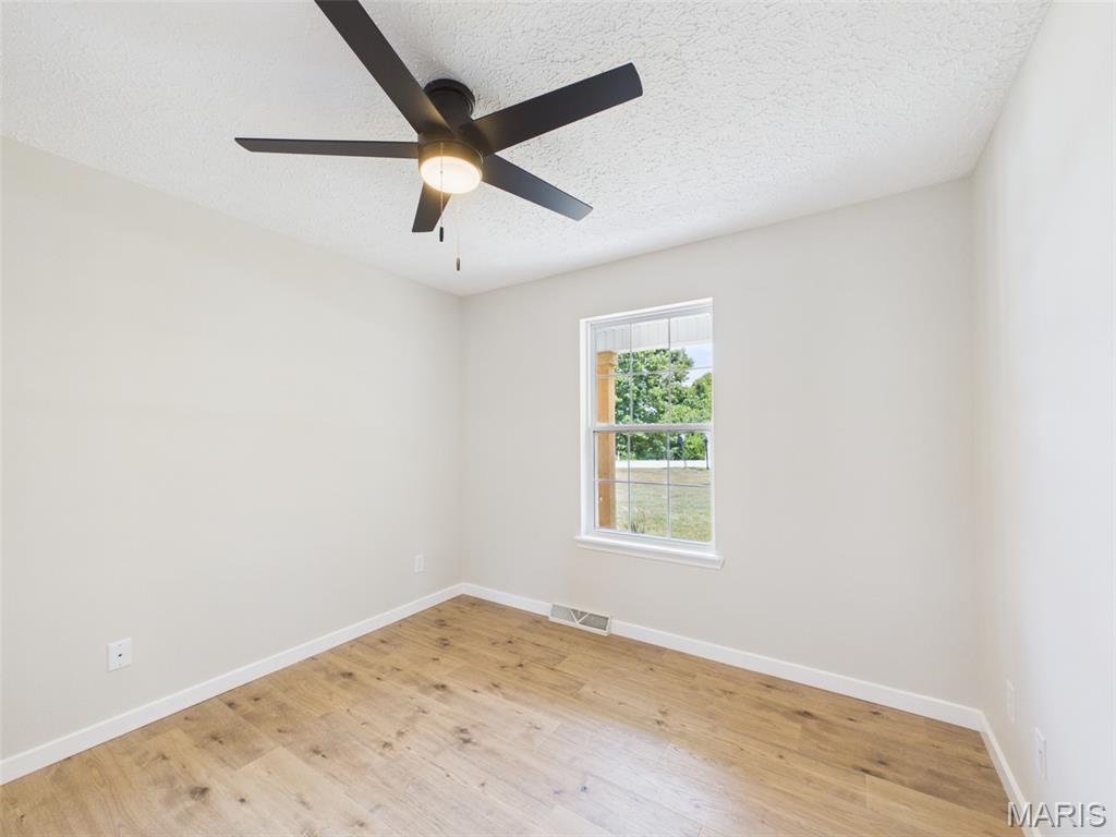 17080 Lensman Road St. Robert, MO 65584 - Photo 15 of 34 Gallery Image 15