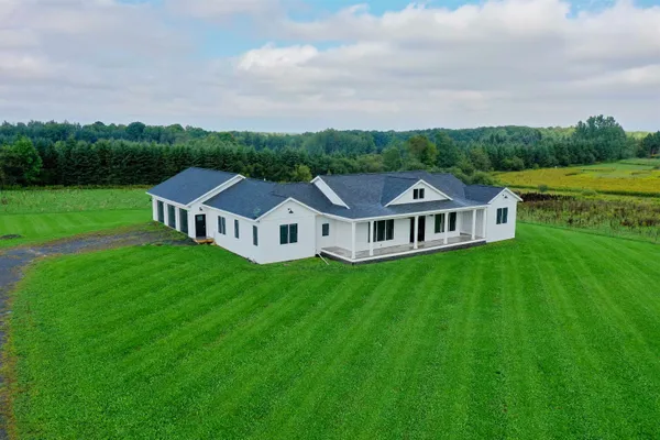 $629,900 | 124236 Kohl Road, Athens, WI 54411